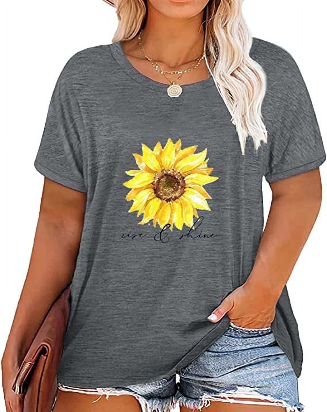 Geometric Floral Summer T-shirt for Women/Large Size (USA Size) (