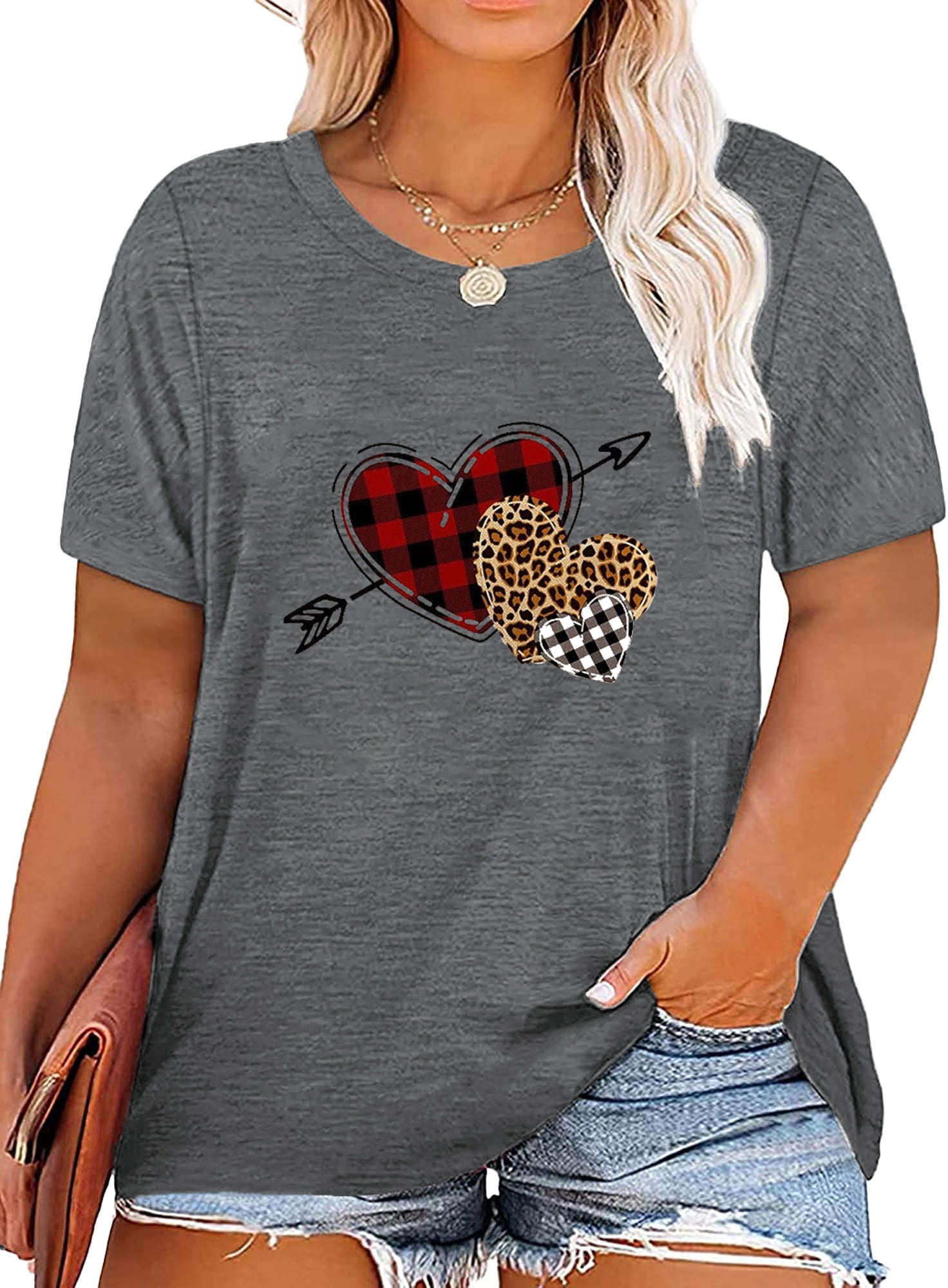 Women's Valentine's Day T-Shirt - Love Heart Graphic Short Sleeve Tee