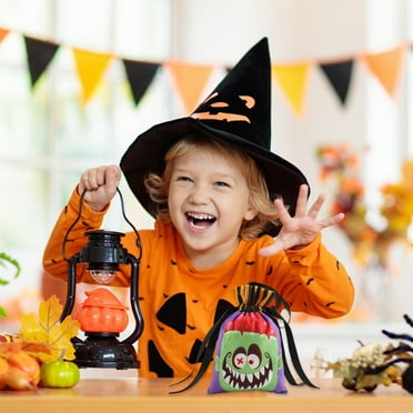 XEOVHV Halloween Drawstring Treat Bags with 5 Character Designs, Mini Halloween Goodie Gift Bags, Trick or Treat Candy Bags for Halloween Party Favor(6.3x9.05in)