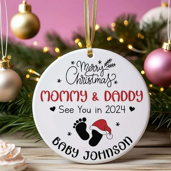 XEOVHV Merry Christmas Mommy and Daddy See You in 2024 Christmas Tree Ornament, Pregnancy Ornament, Gifts for Expecting Parents, Baby Shower, Baby Arriving 2024 Christmas Ornament