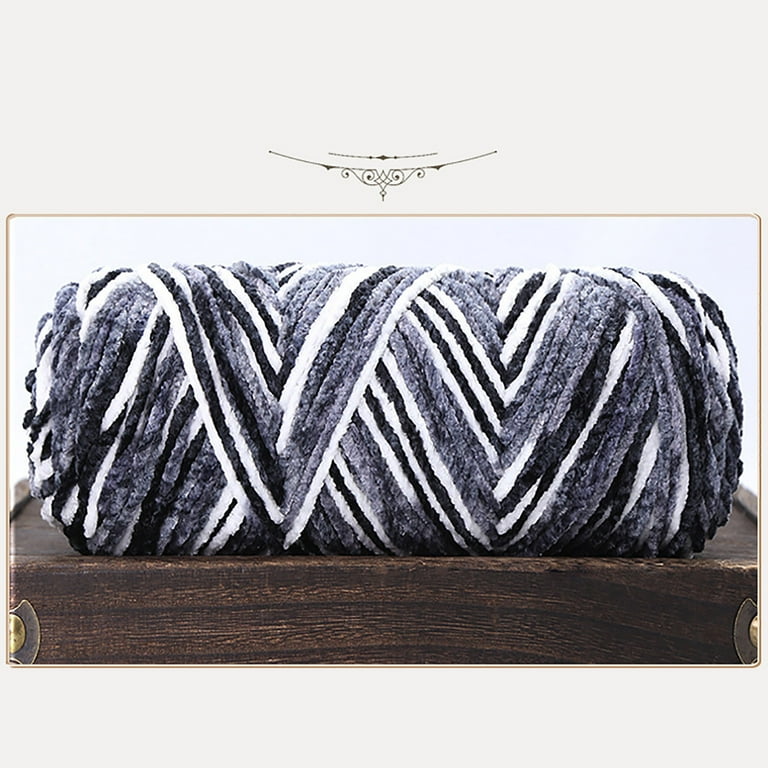 XEOVHV Velvet Yarn for Crocheting Chenille Chunky Yarn for Hand Knitting Fluffy Soft Plush Jumbo Super Bulky Baby Blanket Yarn for Crochet Size 6