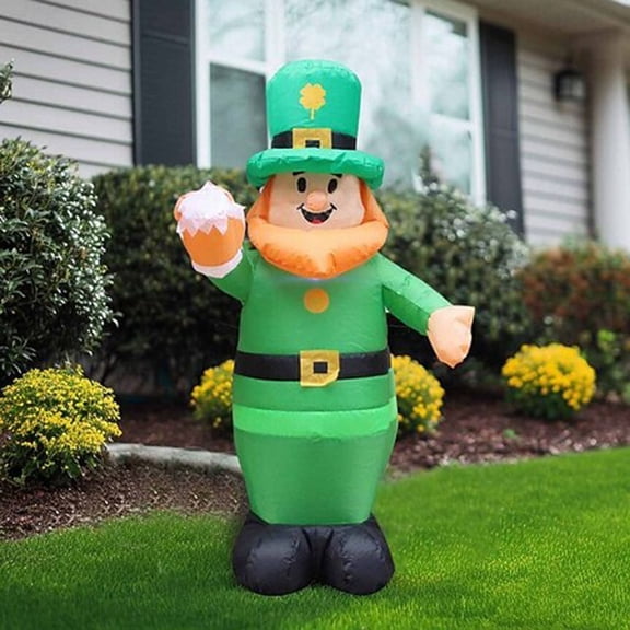 XGFHYJEH 5FT St. Patricks Day Inflatables Leprechaun Holding Lucky Shamrock Decoration, St Patrick Blow up Yard Decoration Leprechaun Clover Inflatable for Irish St Patricks Day Decor