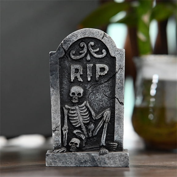 XHKUYI RIP Skull Table Decor 5.7 Inch, Resin Mini Tombstone Tabletop Decor with Skull Detail and Aged Stone Look, for Halloween Shelf Mantel Party Scene Display Accent Decor