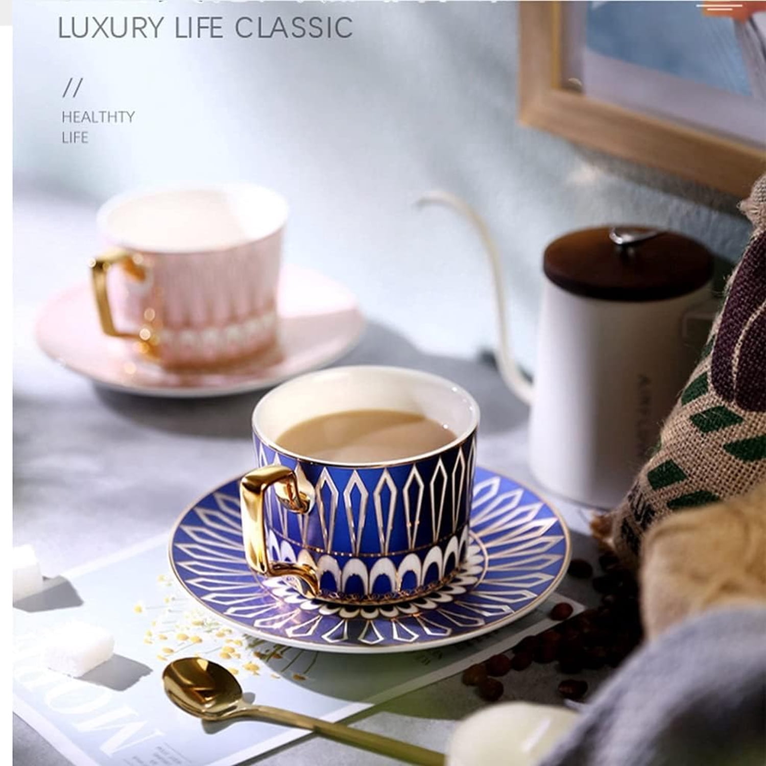 XIAOGZHP Elegant and Stylish 6-Piece Set of Exquisite Porcelain Coffee ...