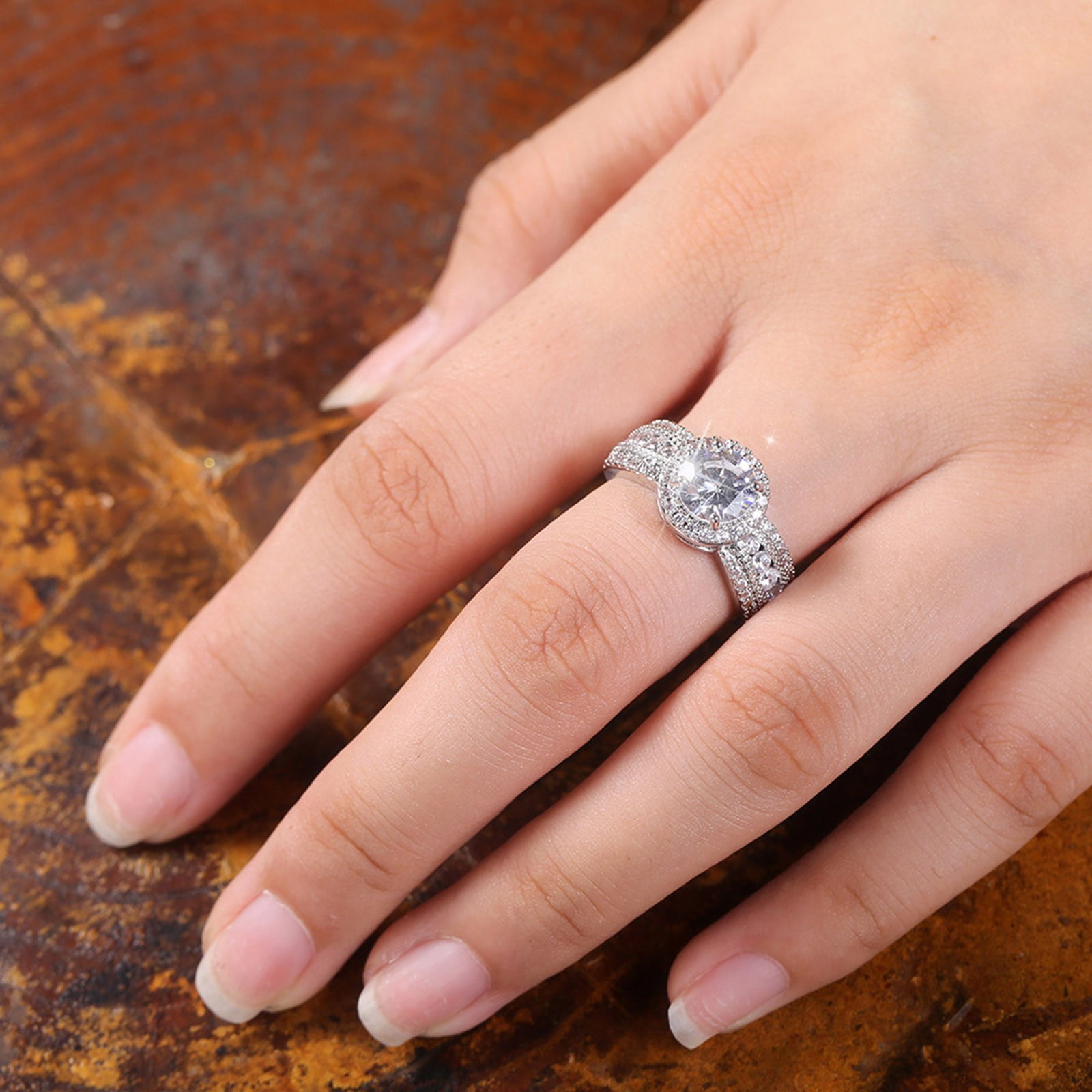 XIAQUJ Round Shaped Big Rhinestone Ring Diamond Wheel Ring Elegant Big  Rhinestone Ring Full Diamond Rings for Women Size 6 10 Rings Silver