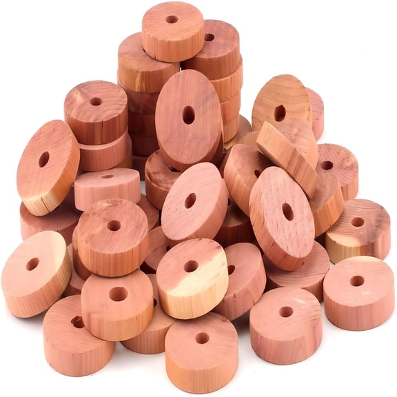 XIBUFE 50pcs Cedar Rings, Wooden Cedar Chips Cedar Wood Cedar Blocks Redolent Cedar Chip Accessories for Clothes Storage Hangers Houses Closets and Drawers