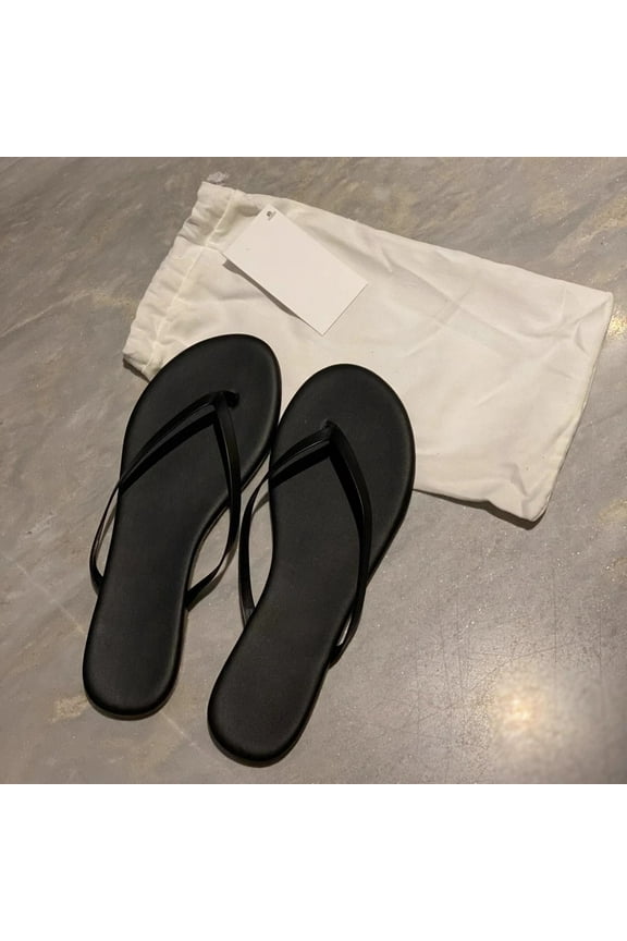 Flip Flops for Women Sandals Leather Ultra Lightweight Slippers Beach Summer Casual Comfortable PU Strap Shower Flat Sandals (35, Black)