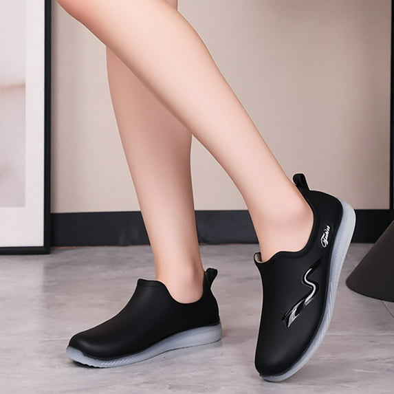 XIMIN Men's Stylish Short Rain Boots Solid Color Slip-On Chef Work Shoes Non-Slip Waterproof Work Boots Outdoor Labor Shoes Comfortable All-Season Rain Shoes