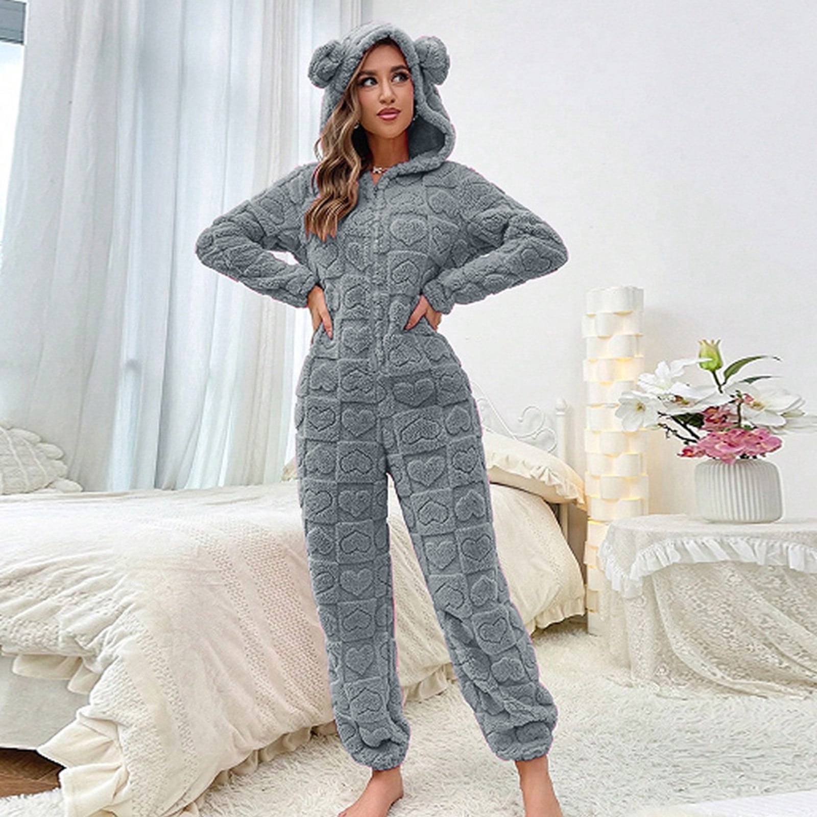 Amazon.com: Flygo Womens Fuzzy Pajamas Fleece Onesie Pajamas Winter Warm One Piece PJs Loungewear(Beige-XS) : Clothing, Shoes & Jewelry [6hftuiiii] Women's Winter Warm Faux Fur Jumpsuit Pajamas Fuzz