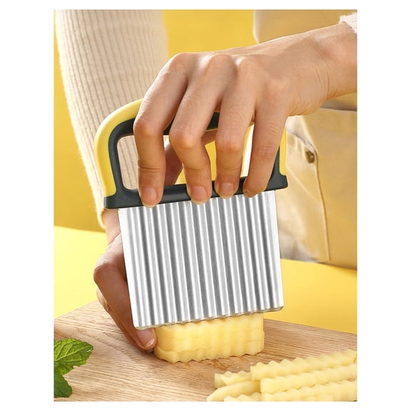 XIPYYKM 1Pc Crinkle Cutter - French Fry Cutter for Potatoes, Premium Stainless Steel Potato Slicer, Safe Wavy Veggie Slicer with Blade Cover, Space-Saving Crinkle Knife