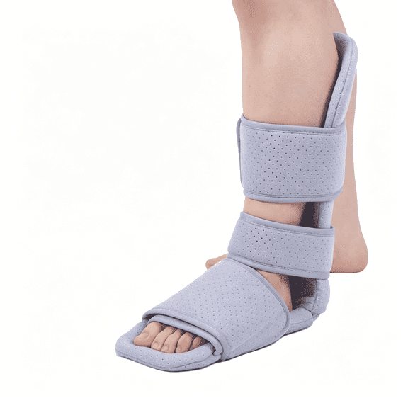 XIRQI Padded Night Splint 90 Degree Sleeping Boot-Immobilizing Stretching Support for Plantar Fasciitis,Drop Foot,Achilles Tendonitis,Heel Spurs,Small(Us Shoe Men 4.5-7/Women 6.5-8)