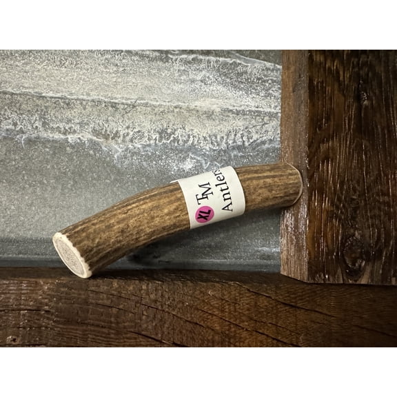 TM Antlers XL Whole Elk Dog Chew Durable, Naturally Shed Treat for Large & Extra Large Dogs (Whole: 6-10, X-Large, 1-Pack)