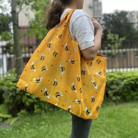 XMMSWDLA Bee for Women Large Paw Print Bags Portable Beach Bag Reusable Grocery Bags Waterproof Sandproof Shoulder Handbag Aesthetic for Gifts Work Weekend Gym Office Shopping School Mesh Backpack