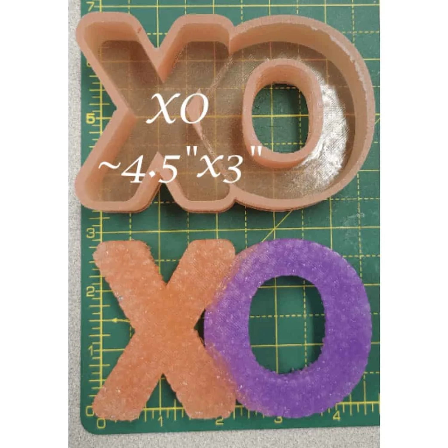 XO Silicone Freshie Mold