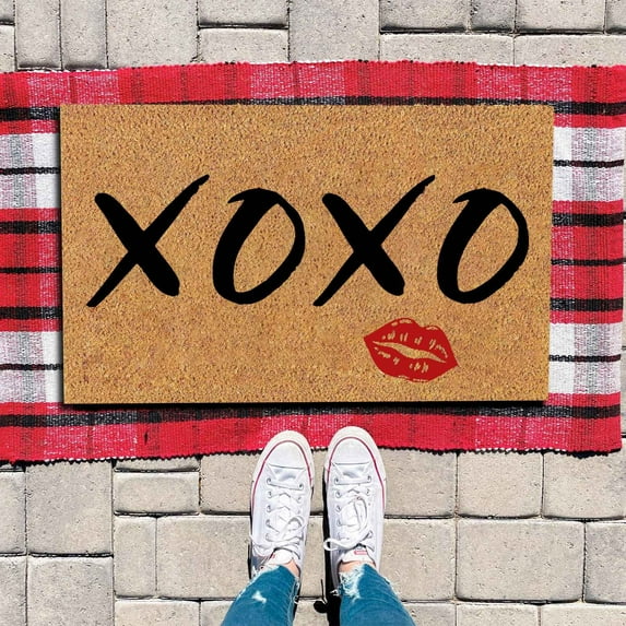 XOXO Valentine's Day Door Mat with Red Lips, Hugs and Kisses Script Design, 24x16 Inch, Sexy Red Kiss Mark Rug, Makeup Room Decor, Romantic Entrance Floor Mat for Girlfriend