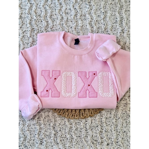 XOXO Valentines Day Embroidered Sweatshirt, Pink Hearts Valentines Sweater, Vintage Hearts Crewneck, Valentines Day Pullover Sweater