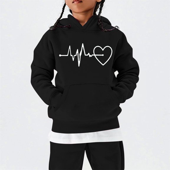 XQYLOS Heart Print Graphic Hoodies for Teen Girls Long Sleeve Oversized Pullover Cute Sweatshirts Plus Size Fashion Tops