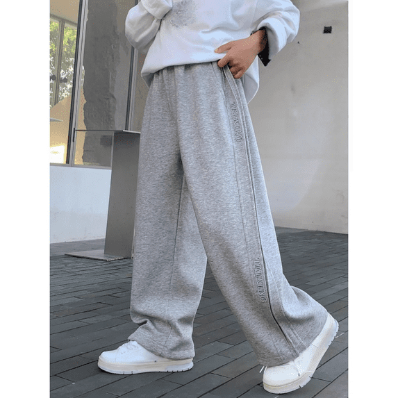 XXWXYD Boys Athletiš¼ Sweatpants Wide Leg Baggy Pants with Elastic Waist and Open Bottom, Casual Fall Sports Letter Design for Kids Youth