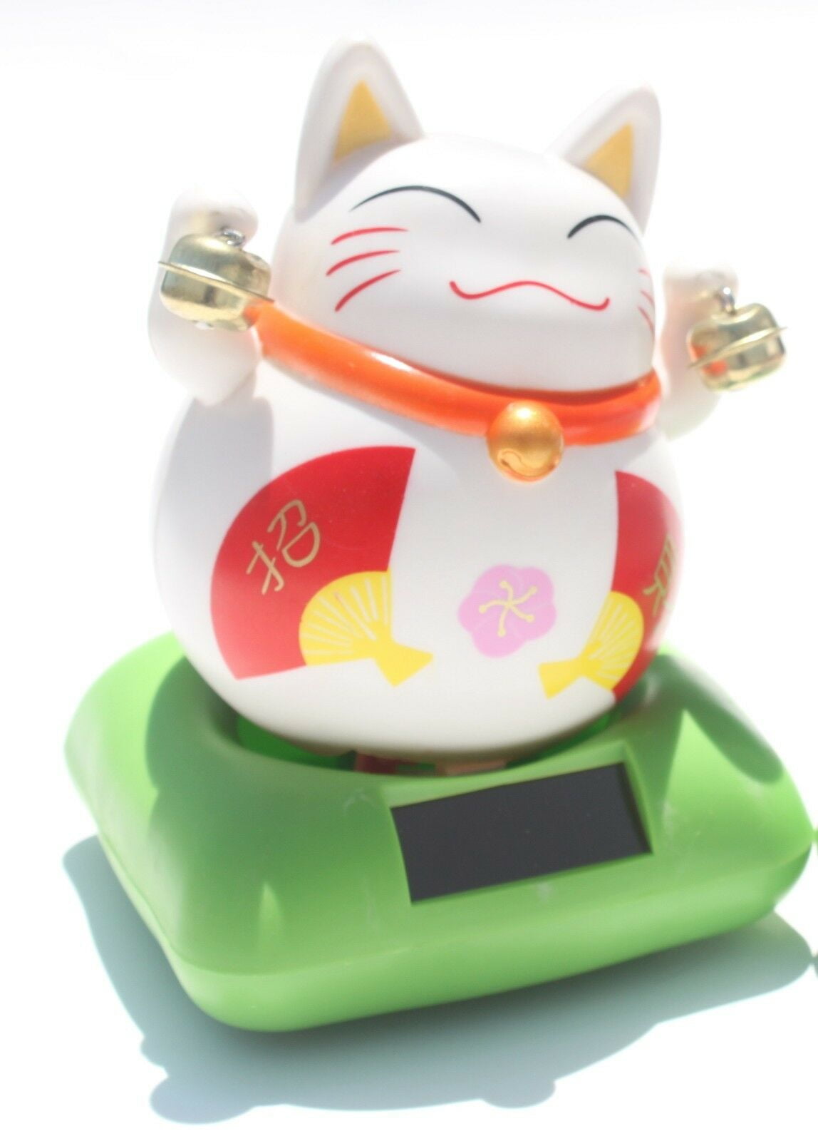 XXXXX Japanese Cute Lucky cat of good fortune with red bib ~ Solar