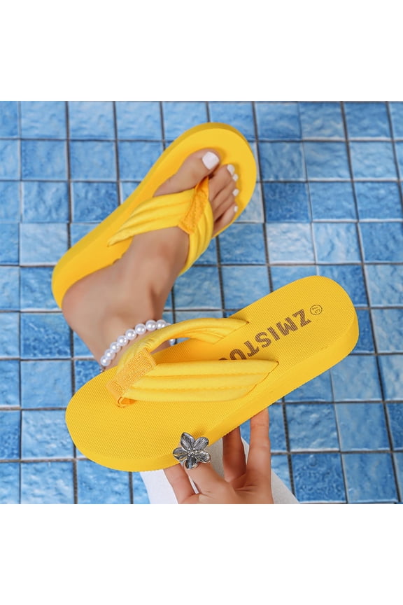 Flip Flops for Women Summer Platform Thong Sandals Padded Straps Non Slip Sole Casual Beach Walking Shoes Lightweight Indoor Outdoor Mules Trendy Ladies Footwear