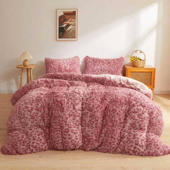 XeGe Cheetah Print Fluffy Faux Fur Duvet Cover Set, 3 Pieces Soft Plush Shaggy Fuzzy Bedding Set(1 Faux Fur Leopard Print Comforter Cover   2 Furry Pillowcases), Zipper Closure(Queen, Pink)