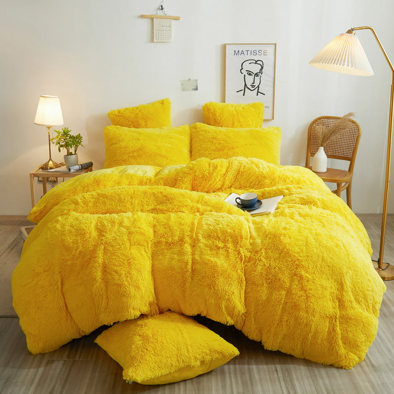https://i5.walmartimages.com/seo/XeGe-Luxury-Plush-Shaggy-Duvet-Cover-Set-2-Pieces-Faux-Fur-Comforter-Ultra-Soft-Velvet-Fluffy-Furry-Bedding-Set-1-Fuzzy-Cover-1-Throw-Pillow-Cover-Zi_7a04b2de-ada6-4736-887e-840752534685.b3cc0b9e00e6e7e40941df2a8dc2ddd0.jpeg?odnHeight=768&odnWidth=768&odnBg=FFFFFF