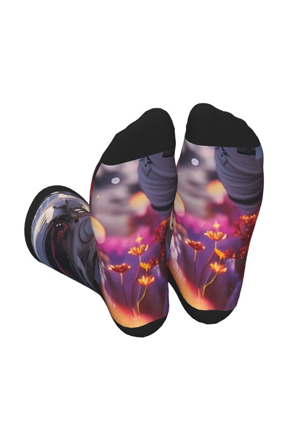 Astronaut In Cosmic Garden Print Crew Socks for Men and Women, Men's Soft Moisture-wicking Sock