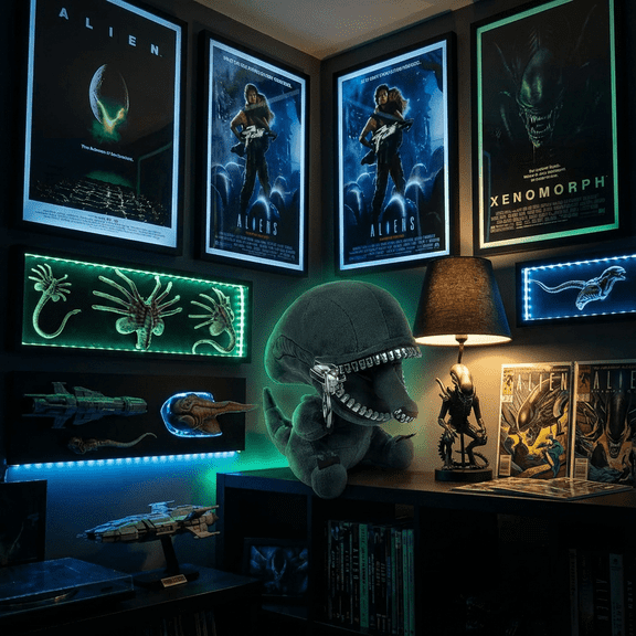 Xenomorph Soft Plush Toy - Adorable Stuffed Figure with Unique Zipper Mouth Design, Cute Collectible Piece for Enthusiasts, Cozy Home Decor Accent or Playful Gift Option