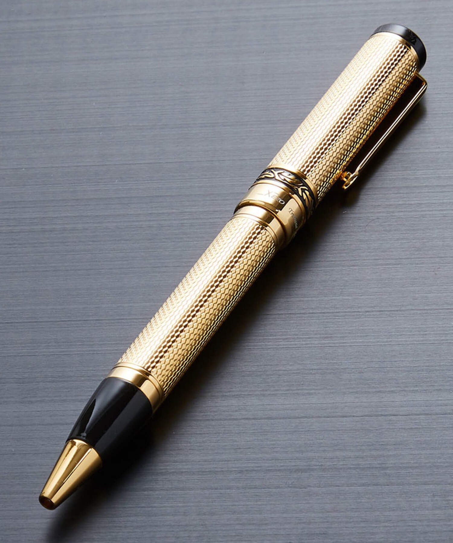 Xezo Tribune Diamond-Cut Engraved Brass Ballpoint Pen - 18K Gold Plated