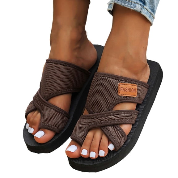 Xfvqtps Slide Sandals Women Flatform Toe Ring Cross Straps Non Slip Lightweight Breathable Summer Beach Sandals Brown