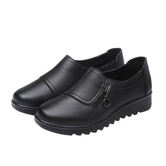 Xfvqtps Womens Leather Non Slip Flats Breathable Round Toe Casual Shoes with Soft Sole Lightweight Outdoor Walking Shoes for Women Black