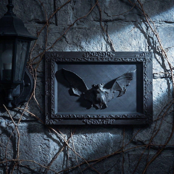 Xhegex Gothic Bat Relief Decorative Picture Frame for Halloween Home Decor - Vintage Wall Hanging Ornament for Dark Interior Design
