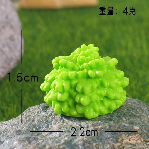 Xiao Hua Static Grass - 20 Pieces, 0.87 0.59 Inches, Realistic Miniature Leaf Clusters, Garden Grass for Architectural Model Landscape, 3D Miniature Landscape DIY Decoration