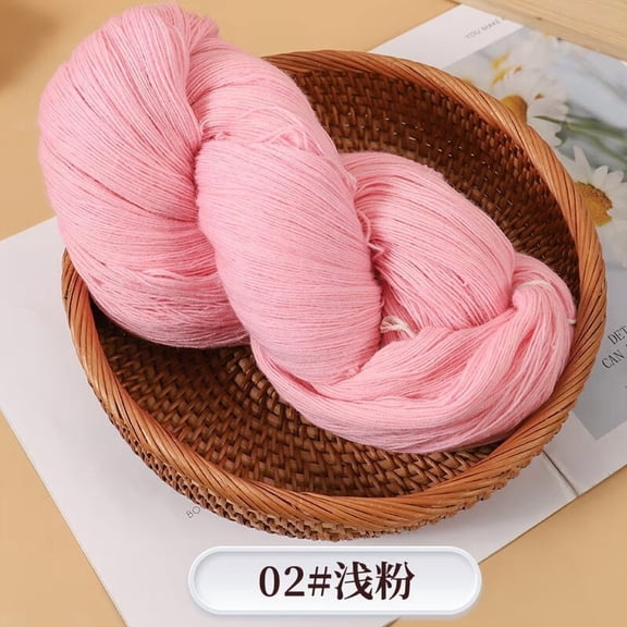 Xiao Hua light pink fine spun heavy yarn, 250g single twist soft wool yarn, easy to care for fine wool yarn, used for knitting sweaters, scarves, and DIY craft projects