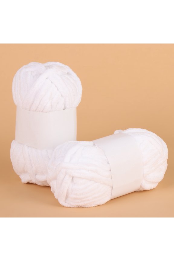 white plush velvet yarn, 50g single twist - soft chenille yarn, wool yarn and scarf velvet yarn, is an ideal choice for comfortable handmade crafts and accessories