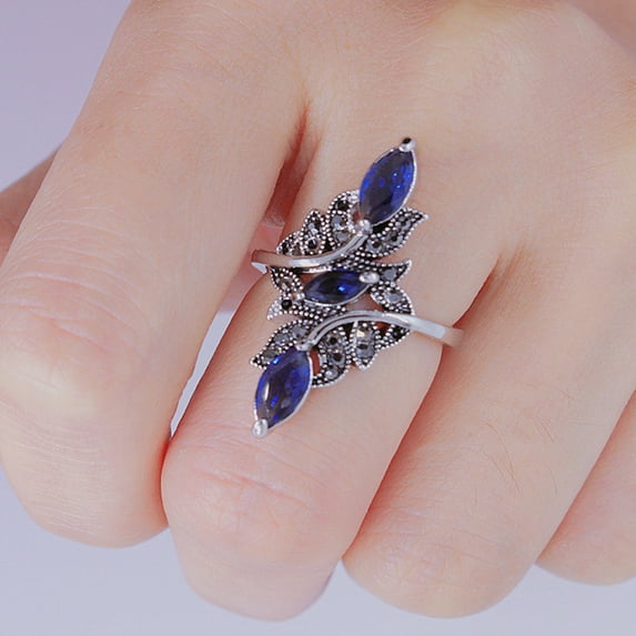 Xinyolin Fine Workmanship Faux Gem Women's Fidget Ring - Gorgeous Rhinestone Banquet Accessory