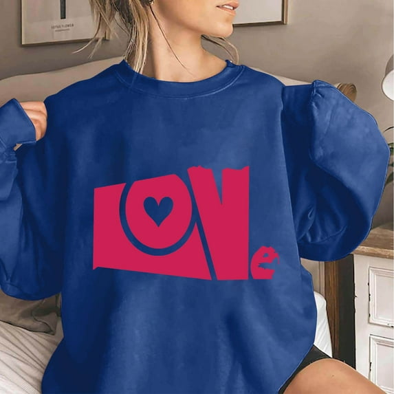 Xixinqiwan Women Plus Size Tops Valentines Day Shirt,Women Valentine's Day Retro Graphic Sweater Simple Heart Printed Shirt Casual Long Sleeve Pullover Top