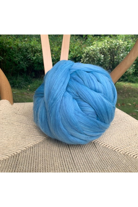 250g Wool Roving Yarn, Fiber Roving Wool Top, Wool Felting Supplies, Pure Wool, Chunky Yarn, Spinning Wool Roving for Needle Felting Wet Felting DIY Hand Spinning ,Blue