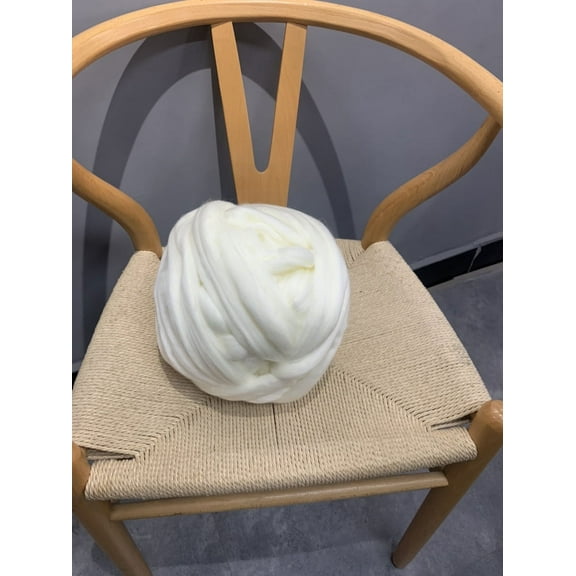 XmhyTop 250g Wool Roving Yarn, Fiber Roving Wool Top, Wool Felting Supplies, Pure Wool, Chunky Yarn, Spinning Wool Roving for Needle Felting Wet Felting DIY Hand Spinning ,White B
