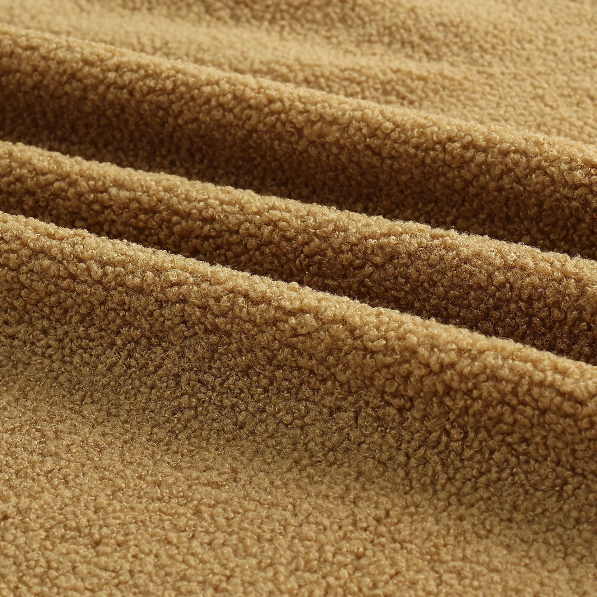 XmhyTop-A Plush Fabric, Faux Fur Fabric, Craft Fabric Sewing Supplies, 1 Yard Soft Polyester Material for DIY Crafts, Clothing Home Decor,F103