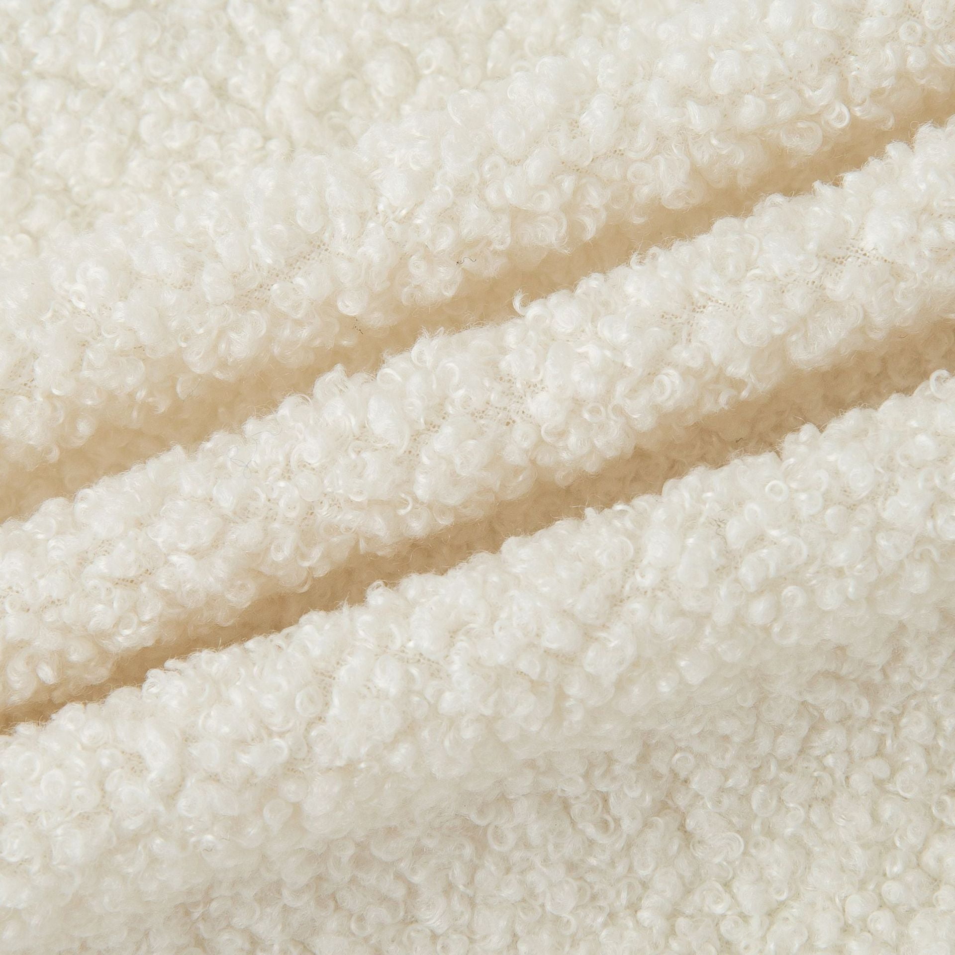 XmhyTop-A Plush Fabric, Faux Fur Fabric, Craft Fabric Sewing Supplies, 1 Yard Soft Polyester Material for DIY Crafts, Clothing Home Decor,F51