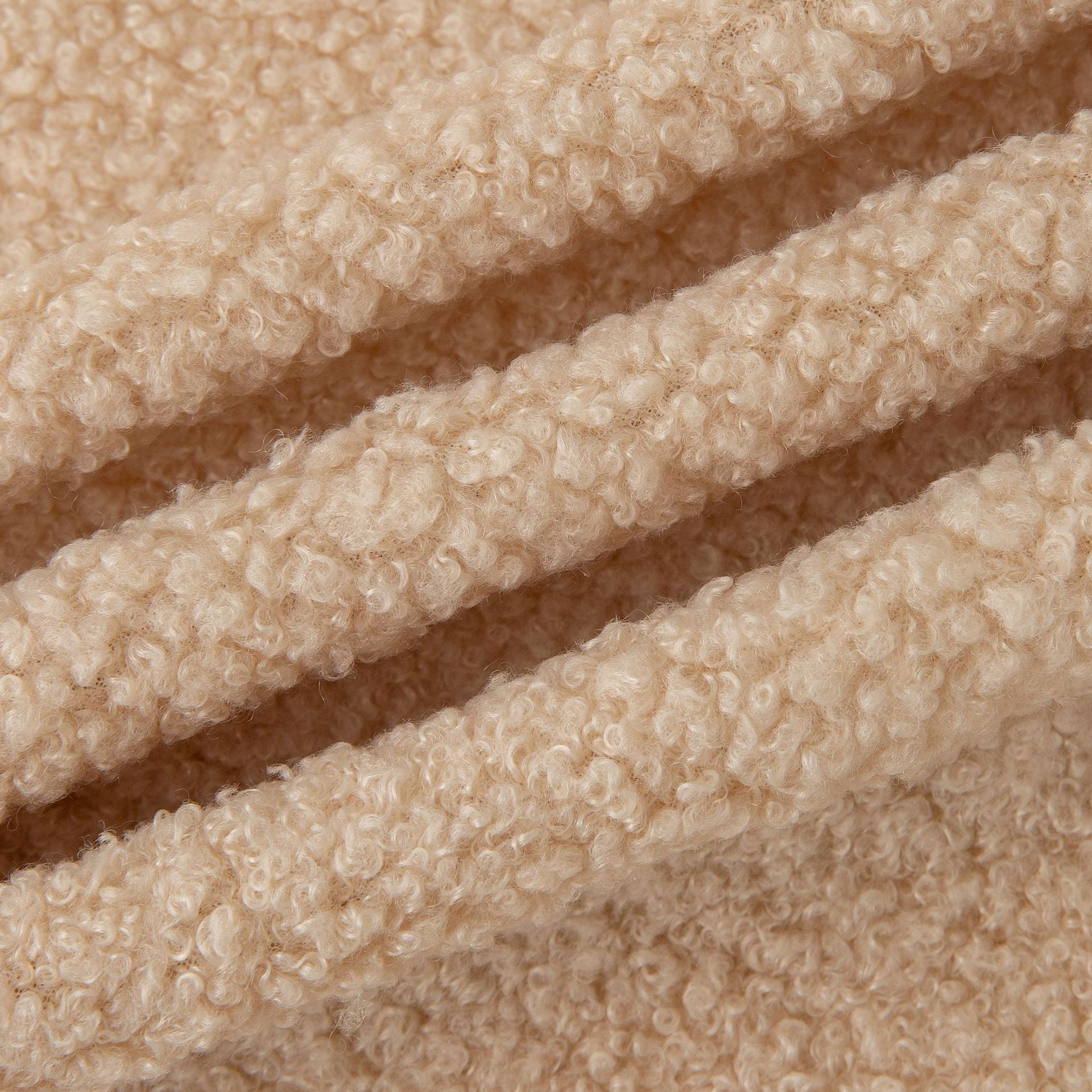 XmhyTop-A Plush Fabric, Faux Fur Fabric, Craft Fabric Sewing Supplies, 1 Yard Soft Polyester Material for DIY Crafts, Clothing Home Decor,F52