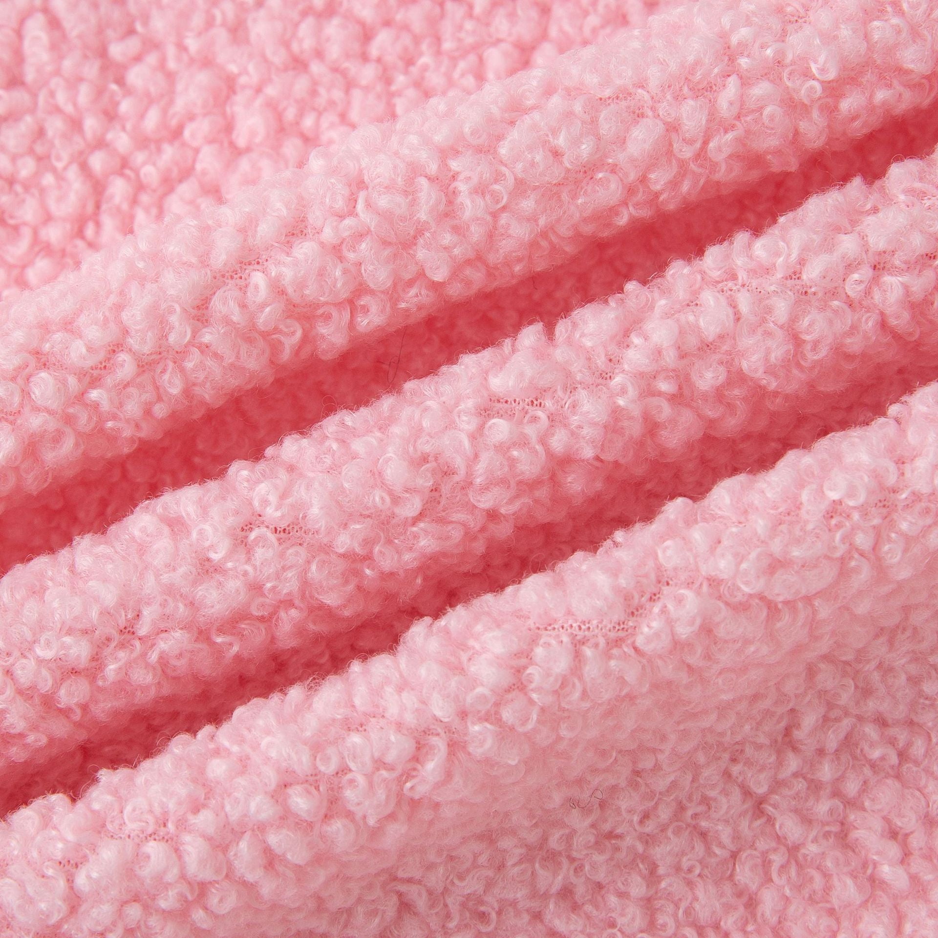XmhyTop-A Plush Fabric, Faux Fur Fabric, Craft Fabric Sewing Supplies, 1 Yard Soft Polyester Material for DIY Crafts, Clothing Home Decor,F75