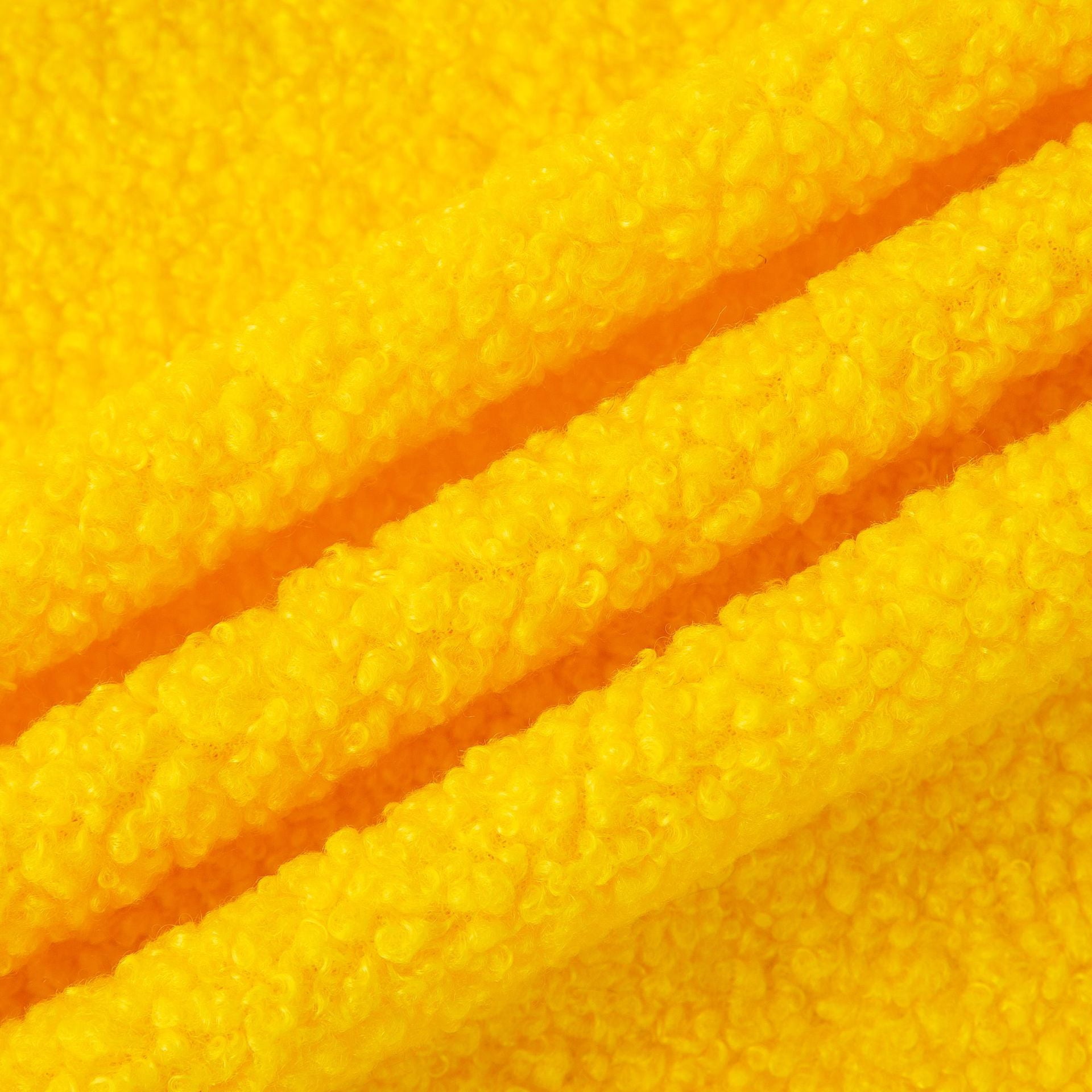 XmhyTop-A Plush Fabric, Faux Fur Fabric, Craft Fabric Sewing Supplies, 1 Yard Soft Polyester Material for DIY Crafts, Clothing Home Decor,F79