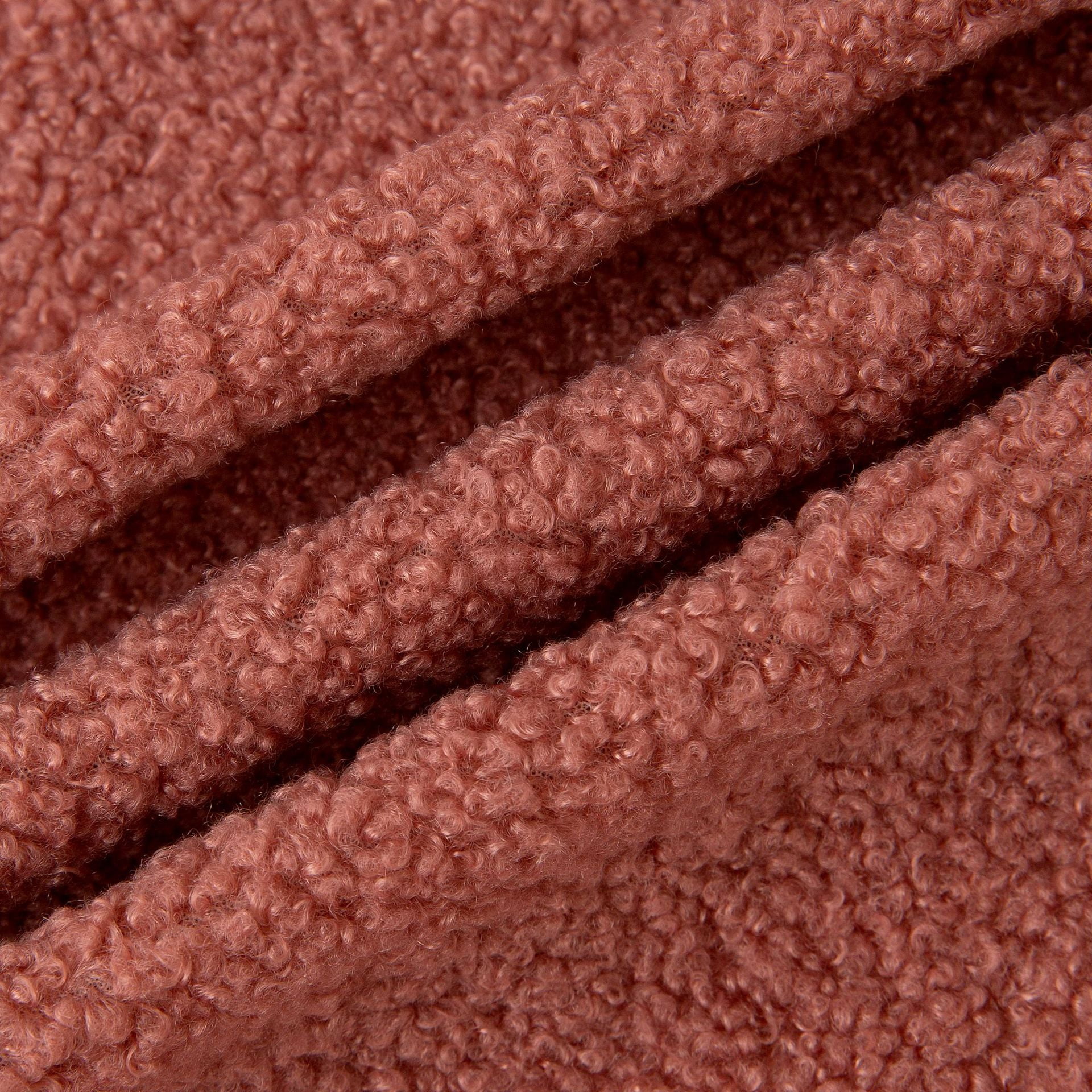 XmhyTop-A Plush Fabric, Faux Fur Fabric, Craft Fabric Sewing Supplies, 1 Yard Soft Polyester Material for DIY Crafts, Clothing Home Decor,F83