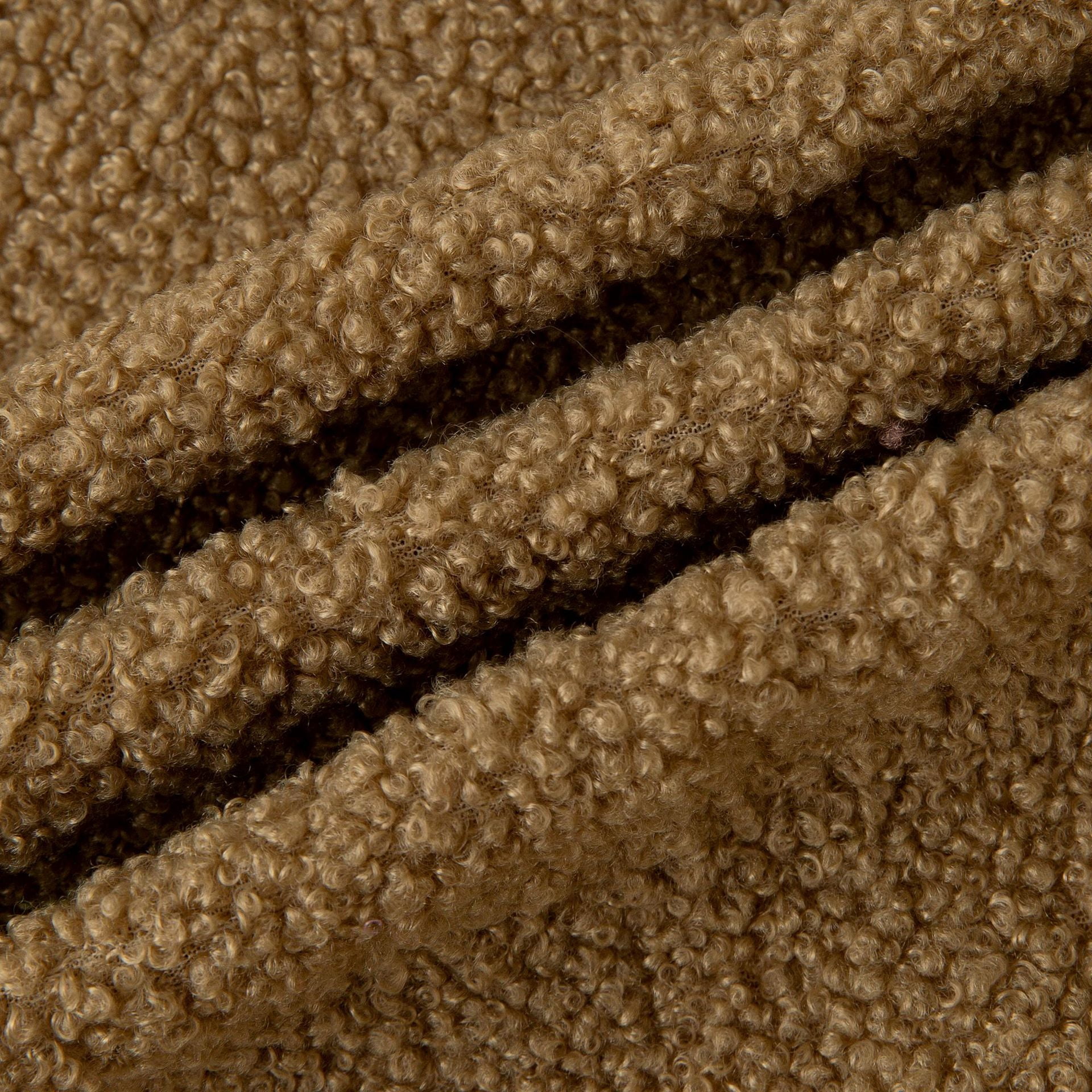 XmhyTop-A Plush Fabric, Faux Fur Fabric, Craft Fabric Sewing Supplies, 1 Yard Soft Polyester Material for DIY Crafts, Clothing Home Decor,F85