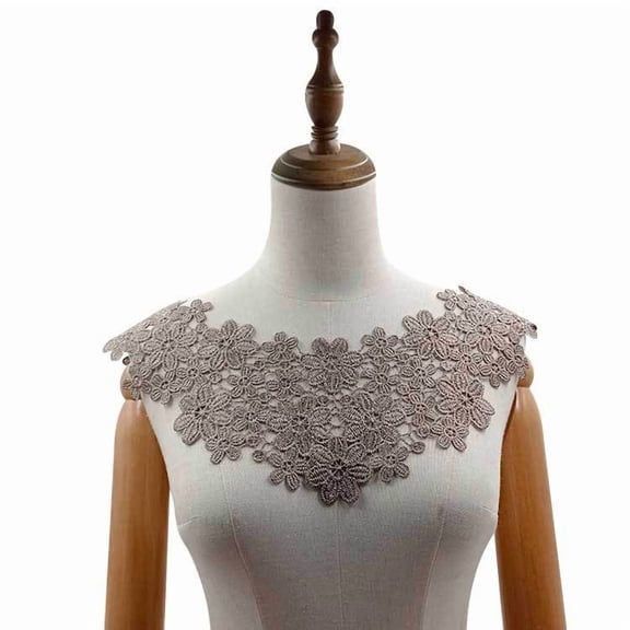 XmhyTop-A Water-Soluble Lace Collar - Hollow Embroidery Detachable False Collar, Vintage DIY Clothing Accessories for Fashion Costume Parties,1 Piece,Grey Brown