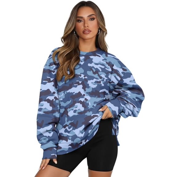 Xoenoiee Blue Hunting Camo Print Oversized Sweatshirt Trendy Y2K Fall Outfits for Women, Soft Long Sleeve Pullover Sweater with Drop Shoulder, Size M