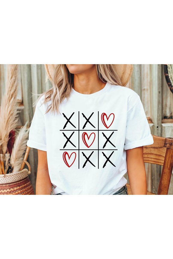 Xoxo Game Shirt Sweatshirt | Cute And Cozy Fashion For Games | Unisex Graphic Tee, Perfect For Parties And Casual Wear. All Size S-5XL