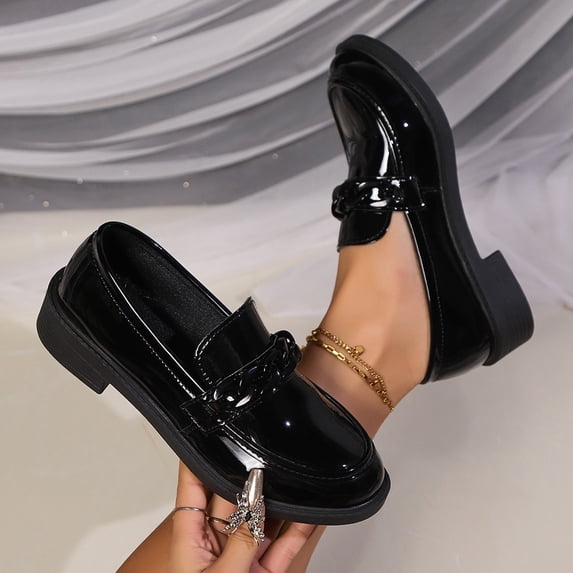 Xucatan Trendy Women's Chain Embellished Loafers with Glossy Patent Finish, Low Block Heel Slip-On Shoes with Padded Insole, Wide Fit Comfortable Walking Shoes for Spring Fall Outfits Gift